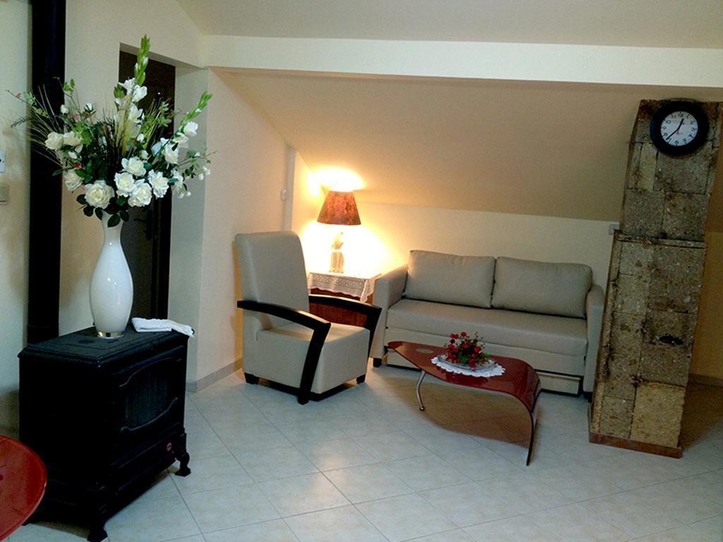 Mina Teva Villa Метула Екстериор снимка